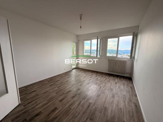 Location Appartement Rue Des 4 Vents, L'Hôpital du Grosbois