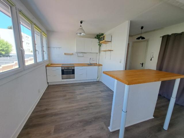 Location Appartement Rue Descartes, Clermont Ferrand