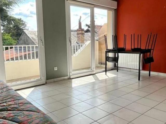Location Appartement Rue Descartes, Joué lès Tours