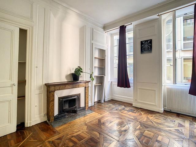 Location Appartement Rue Désirée, Lyon