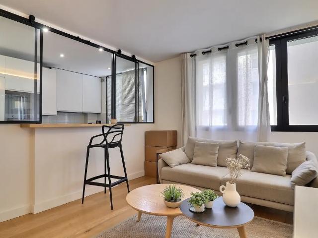 Location Appartement Rue Desnouettes, Paris