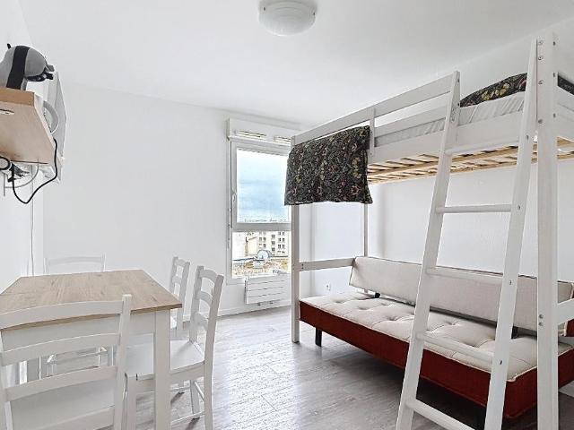 Location Appartement Rue d'Hanoï, Villeurbanne