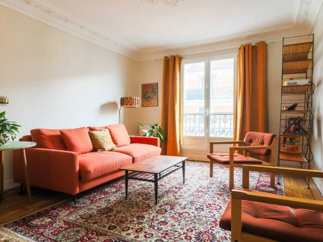 Location Appartement Rue d'Hautpoul, Paris