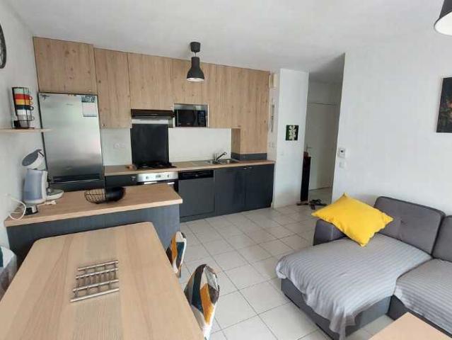 Location Appartement Rue d'Hendaye, Nantes