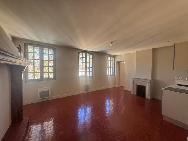 Location Appartement Rue d'Italie, Aix en Provence