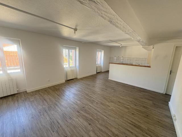 Location Appartement Rue Didier Guetton, Saint Galmier