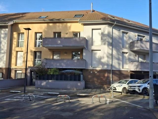 Location Appartement Rue Didier Kléber, Rives