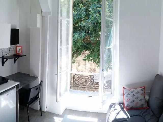 Location Appartement Rue Dragon, Marseille