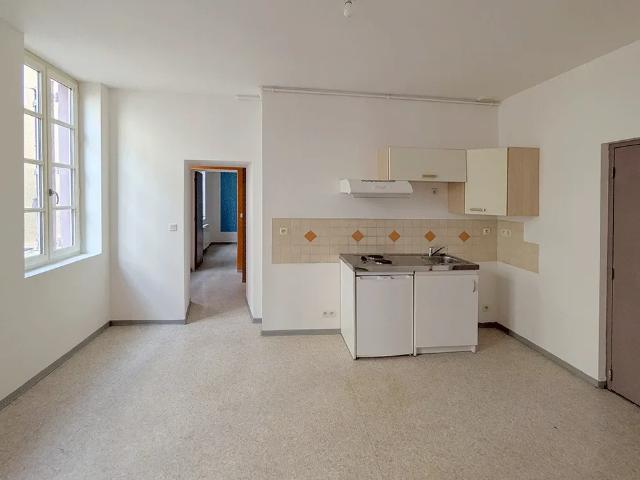 Location Appartement Rue Droite, Millau