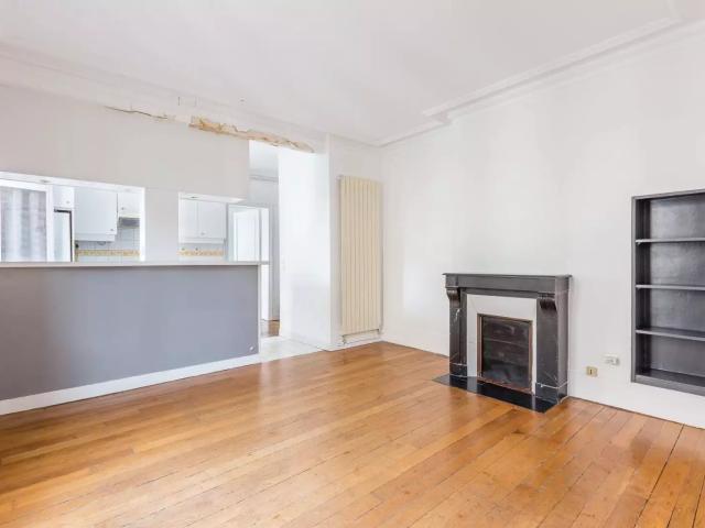 Location Appartement Rue Dutot, Paris