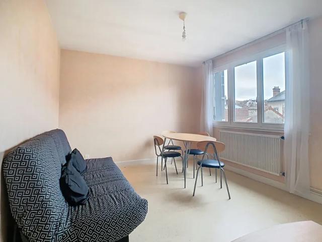 Location Appartement Rue du 14 Juillet, Aurillac