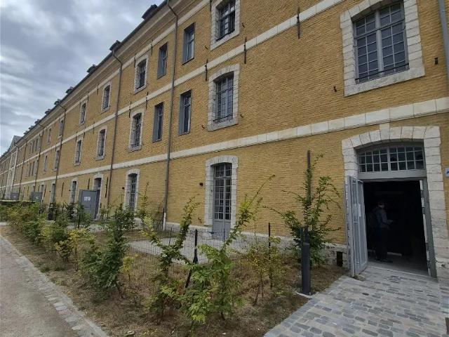 Location Appartement Rue du 15e Régiment d'Artillerie, Douai