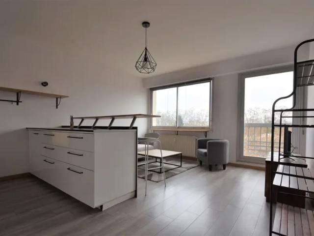 Location Appartement Rue du 19 Mars 1962, Mâcon