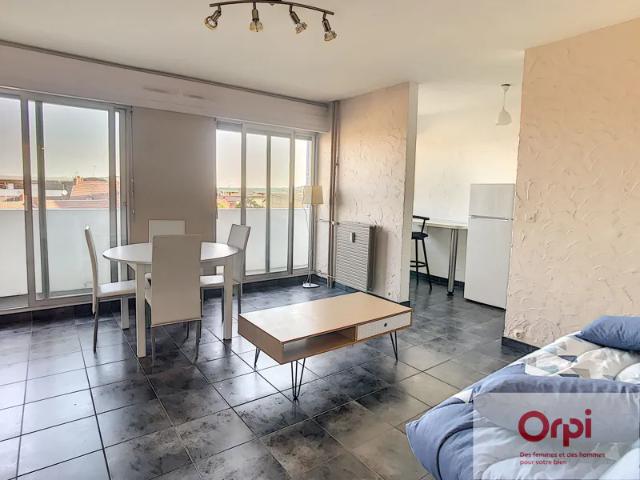 Location Appartement Rue du 1er Mai, Montluçon
