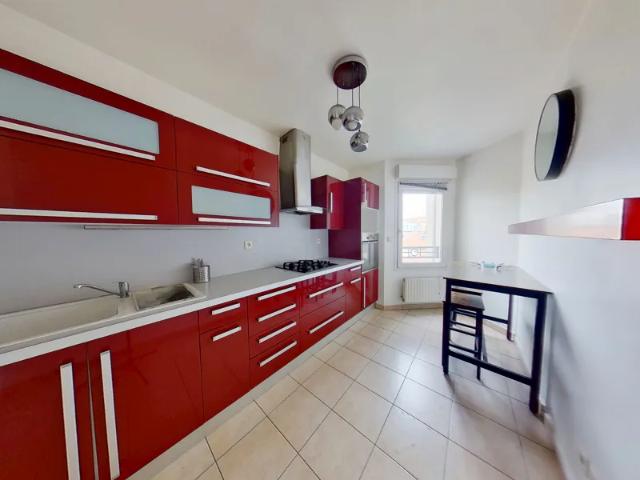 Location Appartement Rue du 4 Août 1789, Villeurbanne