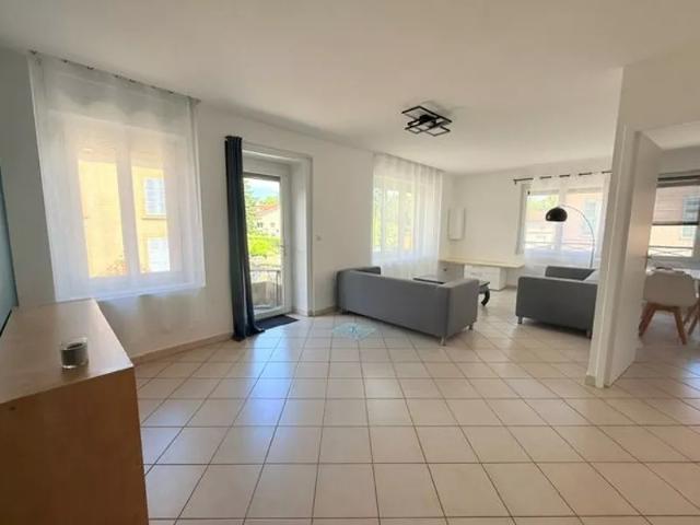 Location Appartement Rue du 8 Mai 1945, Irigny