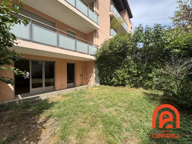 Location Appartement Rue du 8 Mai 1945, Meyzieu