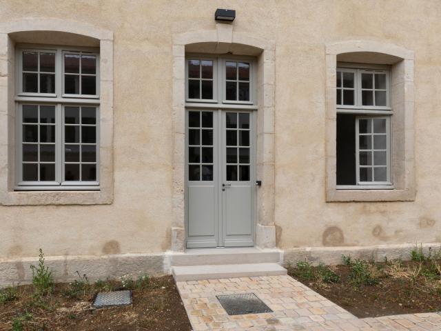 Location Appartement Rue du Collège de l'Arc, Dole