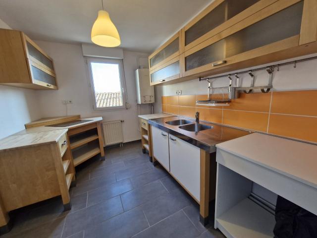 Location Appartement Rue Du Commandant Fanjat, Condrieu