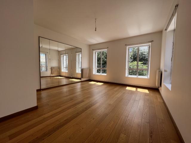 Location Appartement Rue du Commerce, Poitiers
