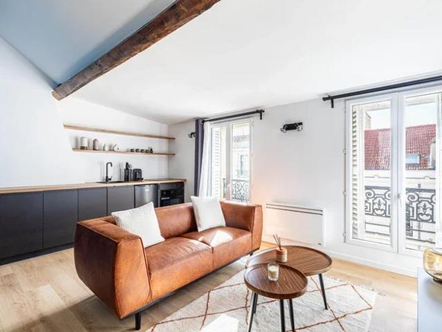 Location Appartement Rue du Commerce, Paris
