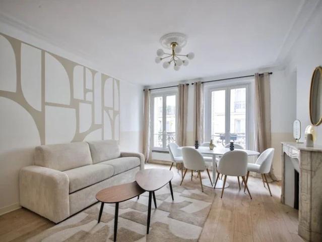 Location Appartement Rue du Commerce, Paris