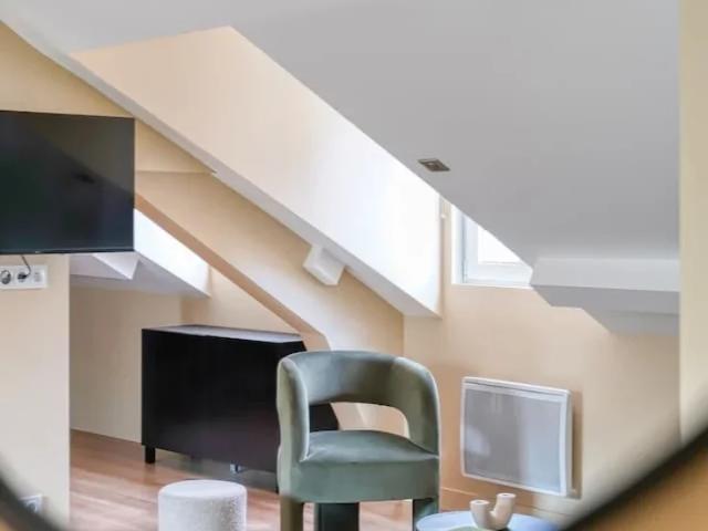 Location Appartement Rue du Commerce, Paris