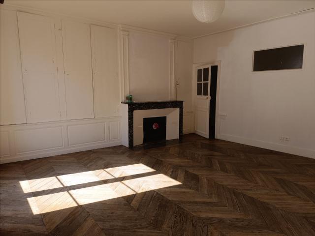 Location Appartement Rue du Commerce, Riom