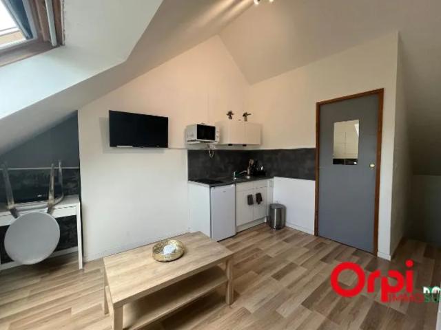Location Appartement Rue du Comte Raoul, Amiens