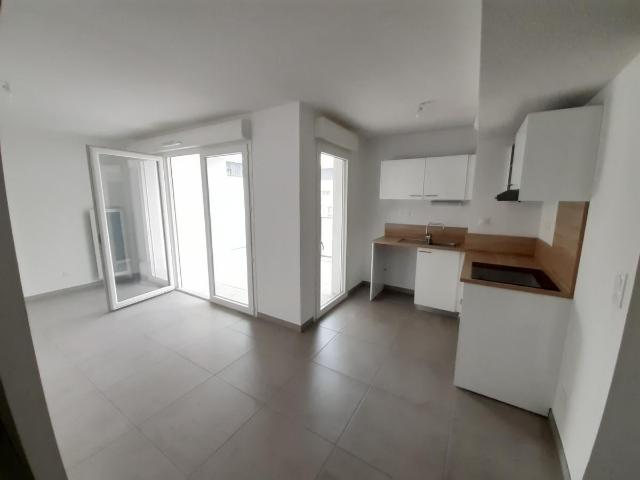 Location Appartement Rue du Capitaine Alfred Dreyfus, Nîmes