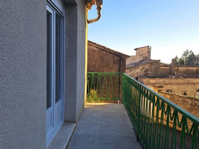 Location Appartement Rue du Cardinal de Cabrières, Cabrières