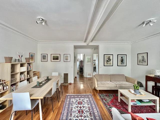 Location Appartement Rue du Cardinal Lemoine, Paris