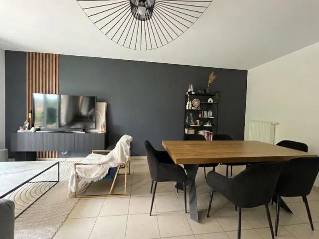 Location Appartement Rue du Carmel, Gravigny