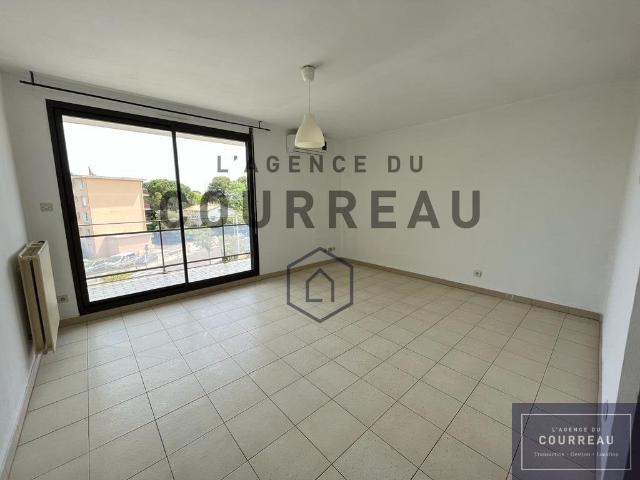 Location Appartement Rue du Carré du Roi, Montpellier