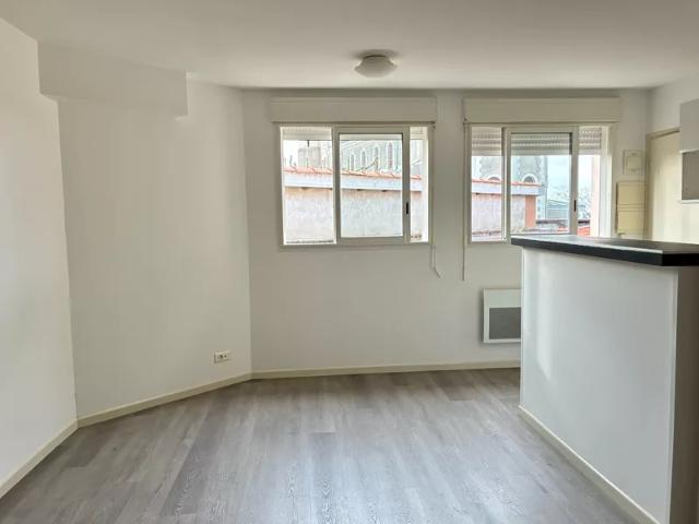 Location Appartement Rue du Centre, Pomarez