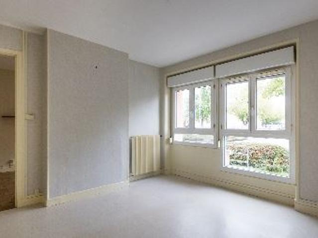 Location Appartement Rue du Champ Carreau, Châteauroux