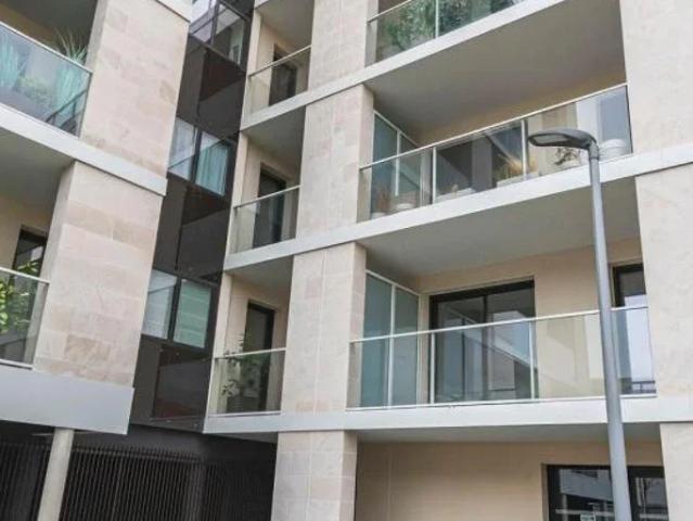 Location Appartement Rue du Champ de Mars, Reims