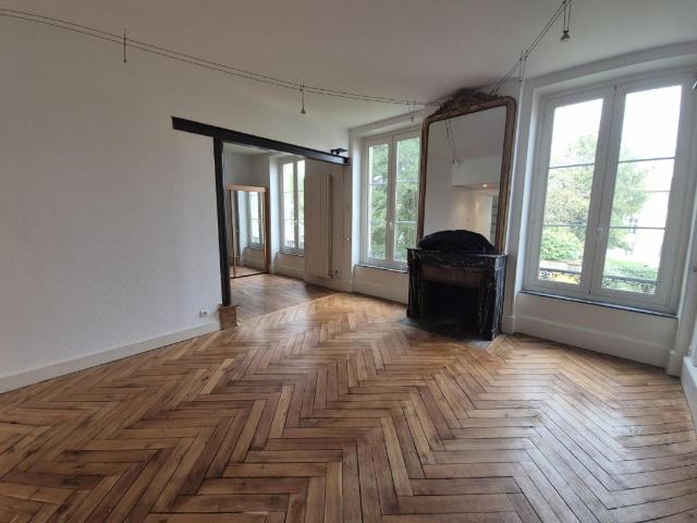 Location Appartement Rue du Chanoine Jacob, Nancy
