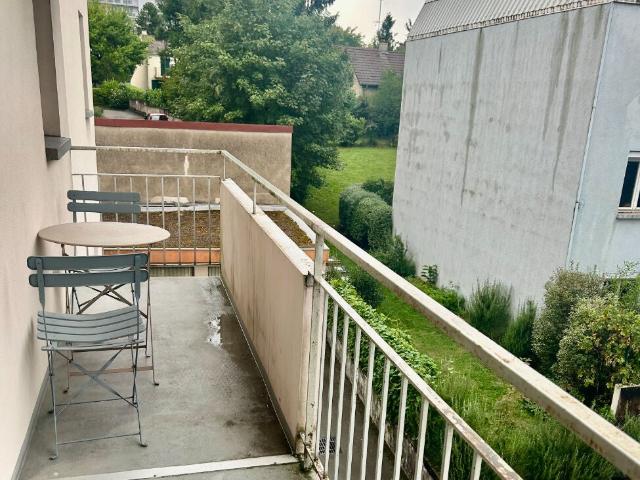 Location Appartement Rue du Chasnot, Besançon