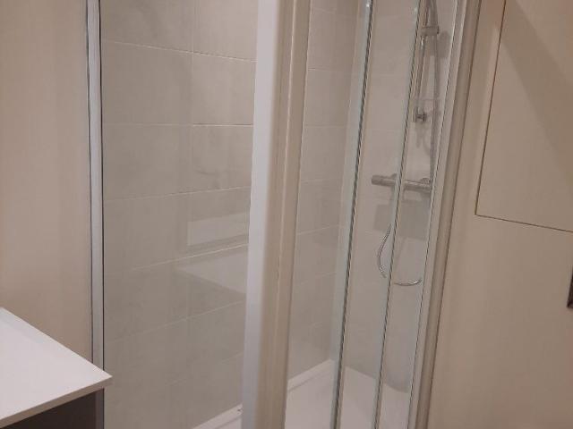 Location Appartement Rue du Chapeau Rouge, Avignon