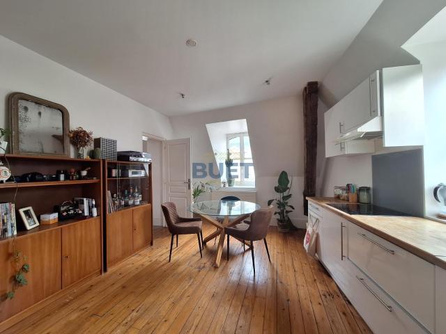 Location Appartement Rue du Chapeau Rouge, Dijon
