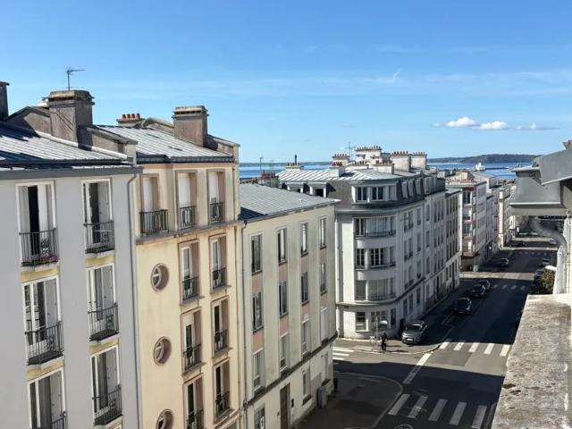 Location Appartement Rue du Château, Brest