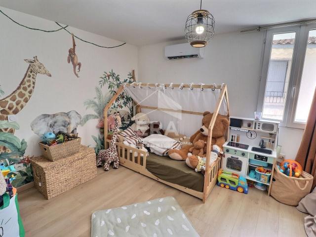 Location Appartement Rue du Château, Entraigues sur la Sorgue