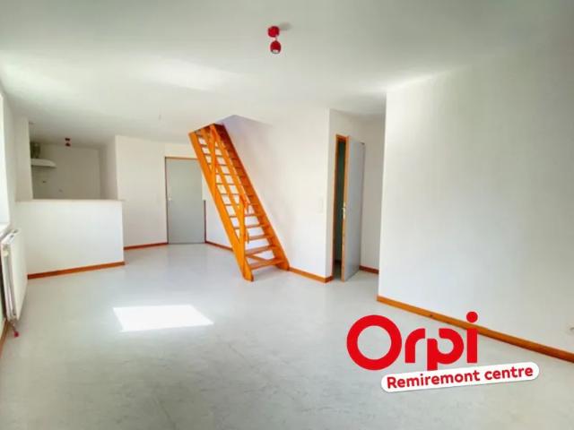 Location Appartement Rue du Chaud Côté, Raon aux Bois