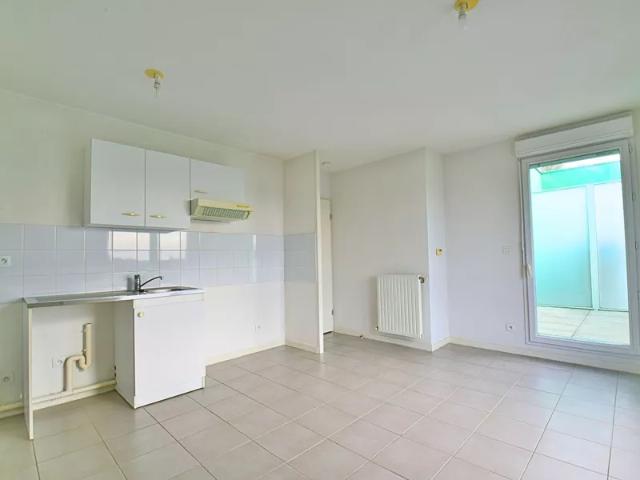 Location Appartement Rue du Chevalier de la Barre, Bègles