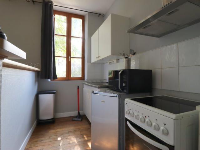 Location Appartement Rue du Cloître, Pélussin