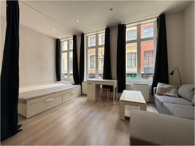 Location Appartement Rue du Curé Saint Étienne, Lille