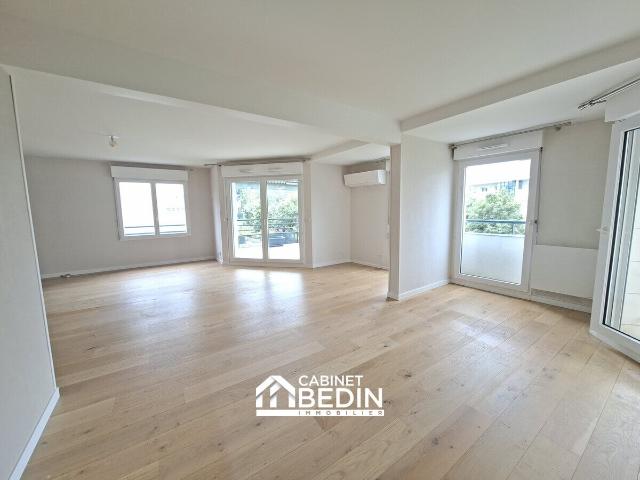 Location Appartement Rue du Bourdillat, Gradignan