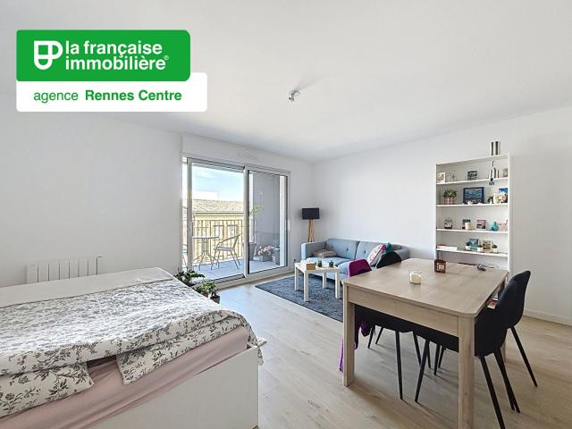 Location Appartement Rue du Bourg l'Évesque, Rennes