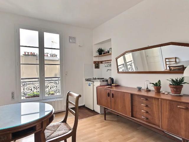 Location Appartement Rue du Bourg Tibourg, Paris